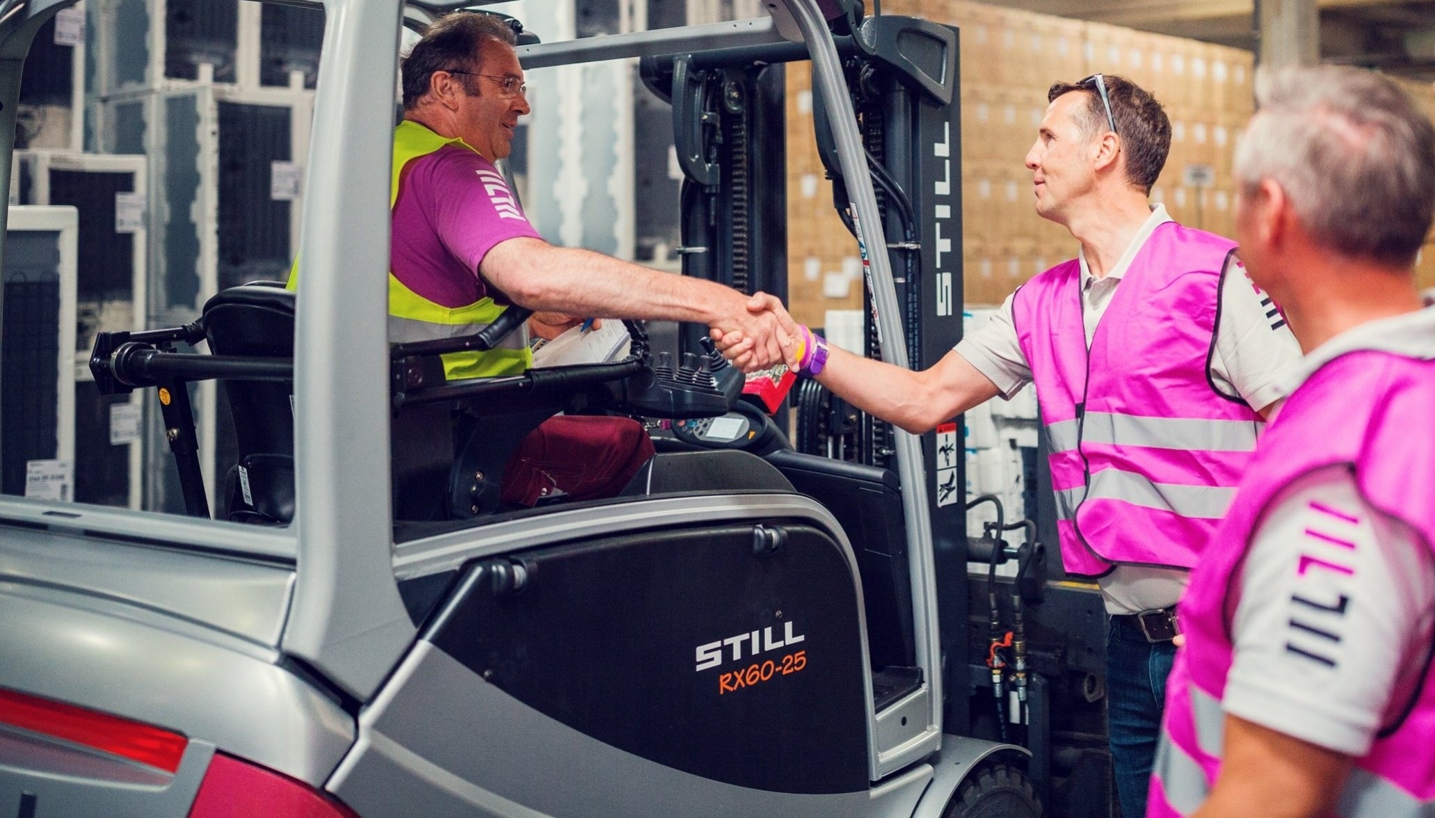 Nedostatek kvalifikovaných pracovníků v logistice – aktivní řešení výzev