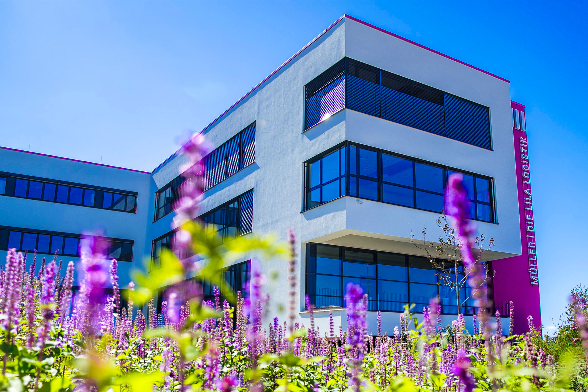 LILA Logistik Firmenzentrale Besigheim